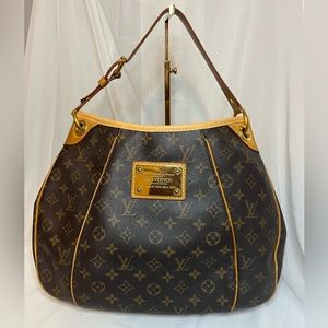 Authentic Louis Vuitton Monogram Galliera PM *Discontinued*